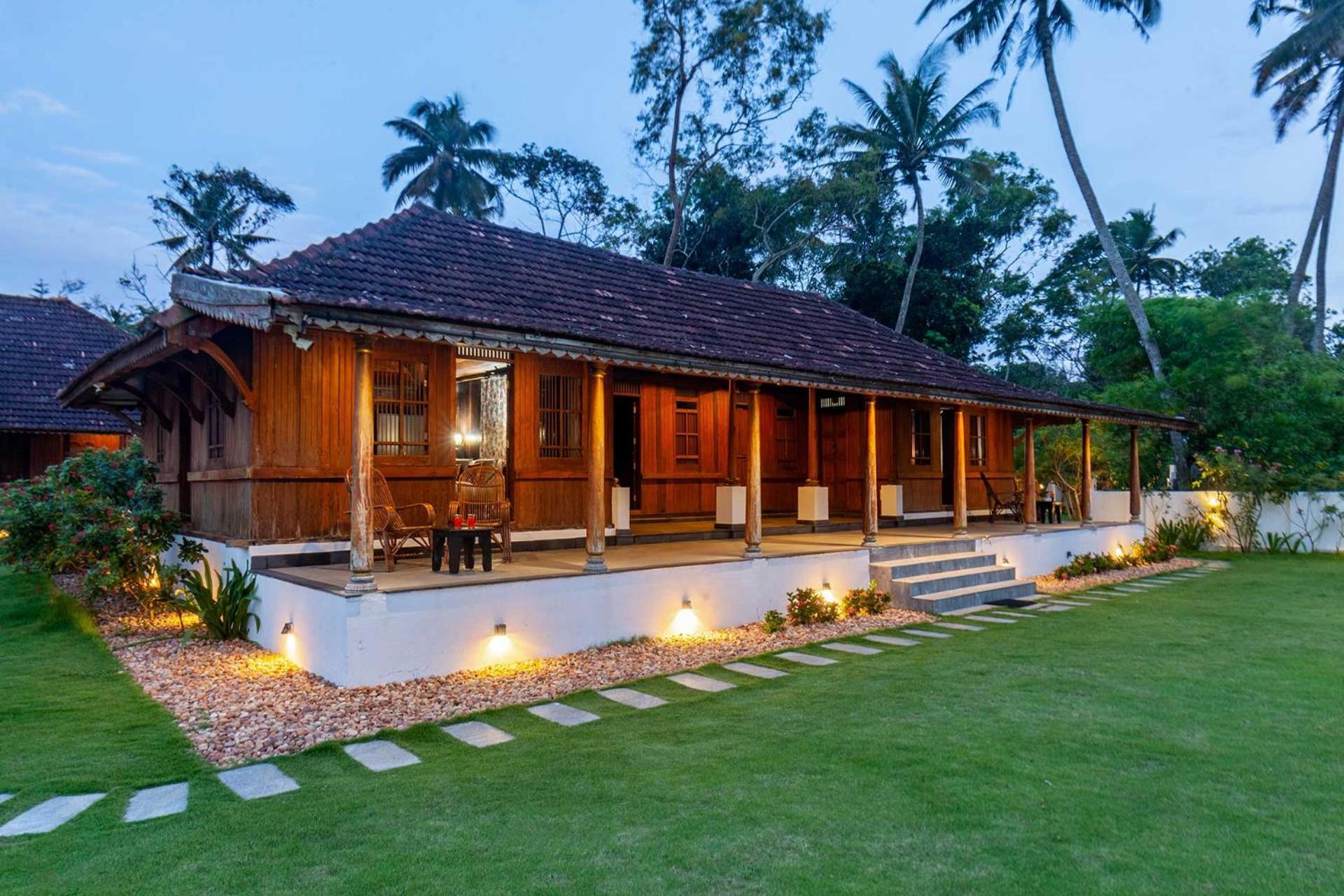 Deshadan'S Tarangi Beach Villas,Marari マラリクラム エクステリア 写真