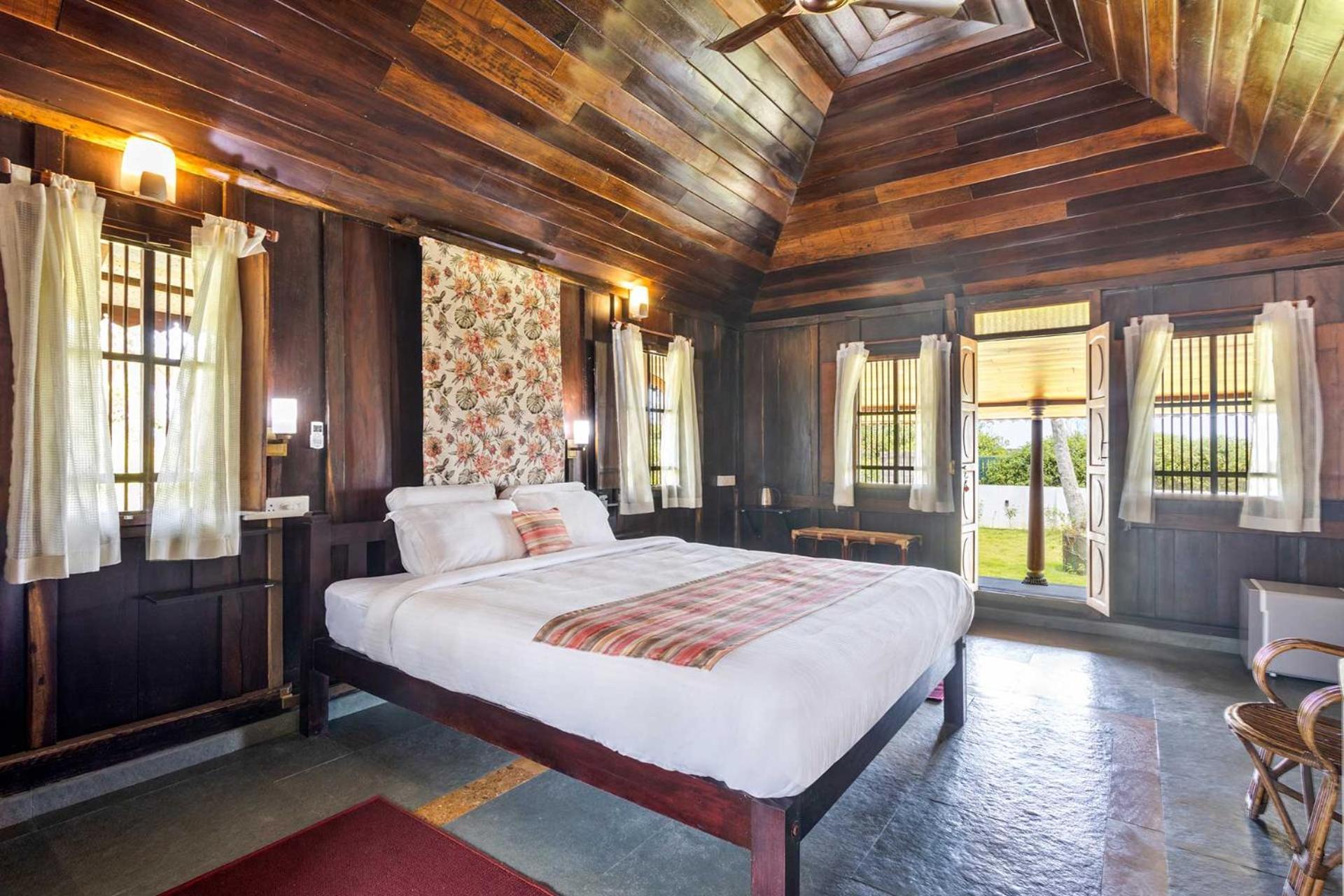 Deshadan'S Tarangi Beach Villas,Marari マラリクラム エクステリア 写真