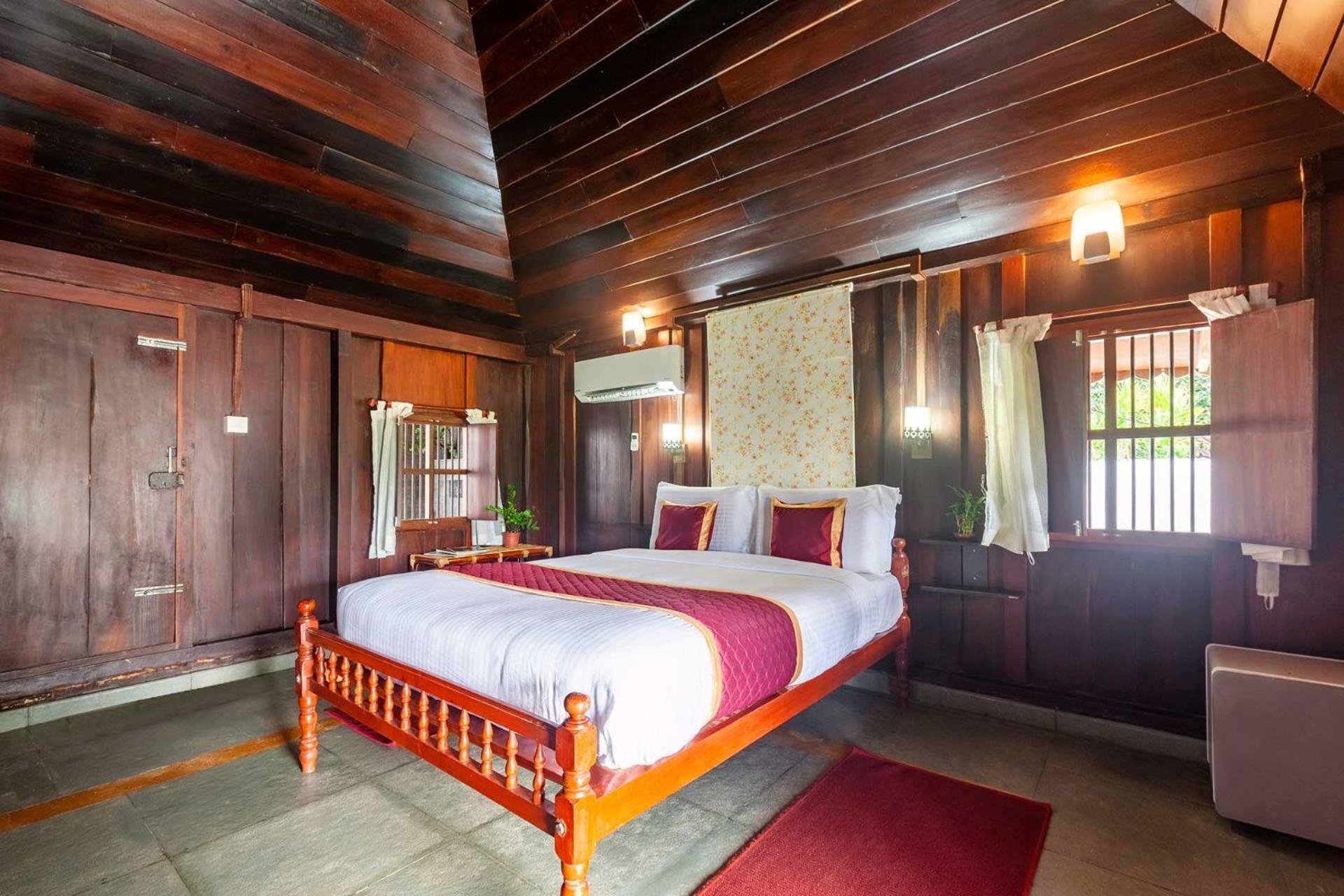 Deshadan'S Tarangi Beach Villas,Marari マラリクラム エクステリア 写真
